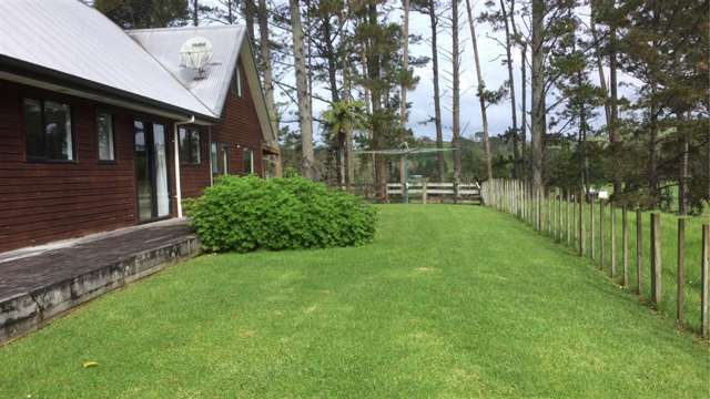 669B Crawford Road 11556_1