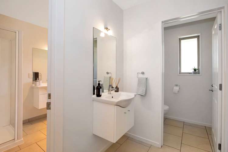 1087 Goulds Road Rolleston_11