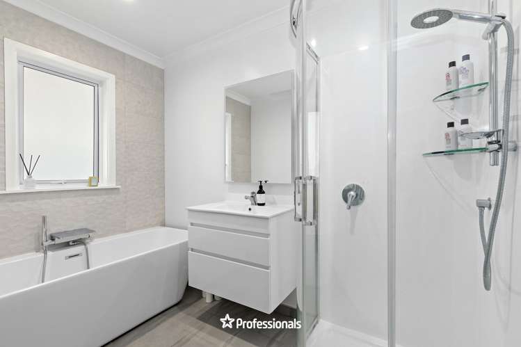 42 Mountbatten Grove Clouston Park_14