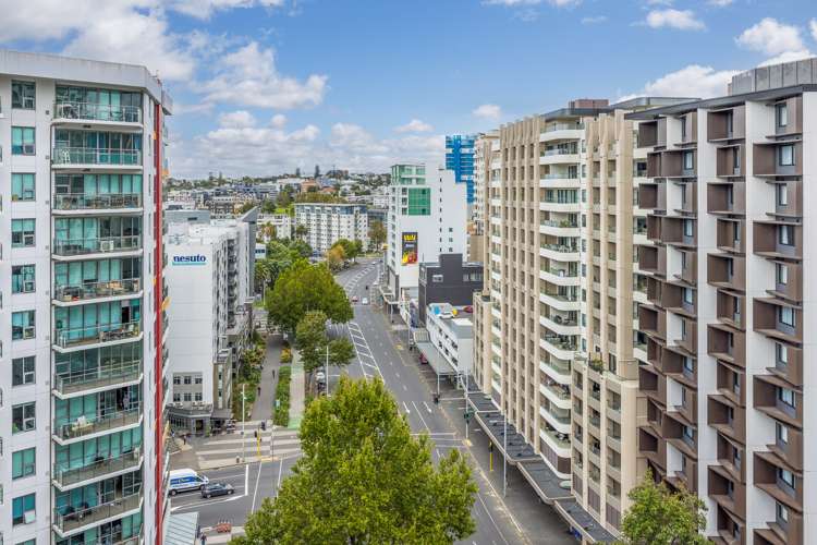 1408/18 Beach Road Auckland Central_23