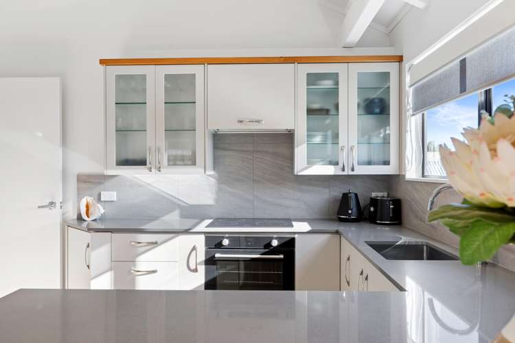 954b Papamoa Beach Road Papamoa_3