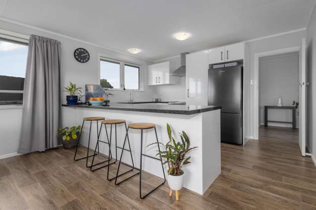 30 Rangituhi Crescent Takapuwahia_4