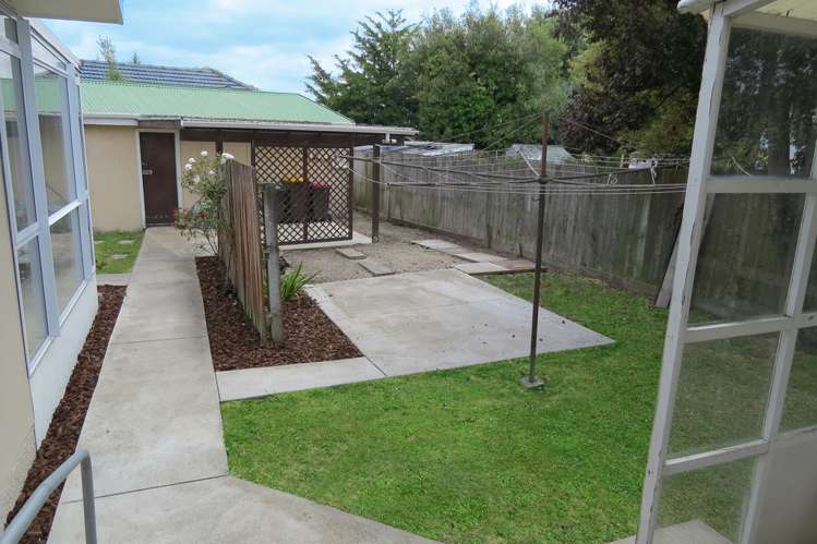 28 Warren Crescent Hillmorton_11