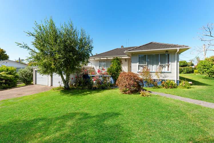 11 Te Atatu Road Te Atatu South_13
