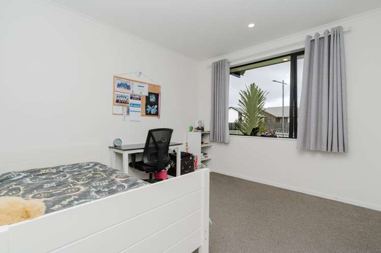 4 Sydney Place Flagstaff_11