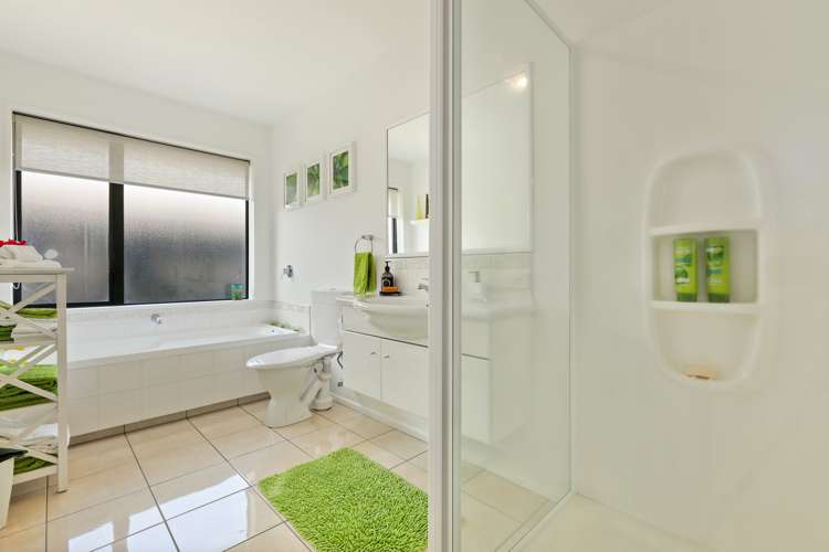 9 Begonia Lane Wigram_11