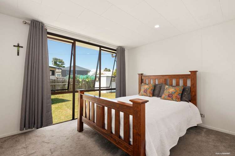 6 Posa Avenue Henderson_5