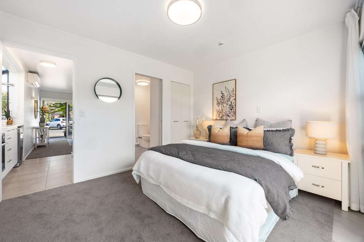 16/327 Hobsonville Road_3