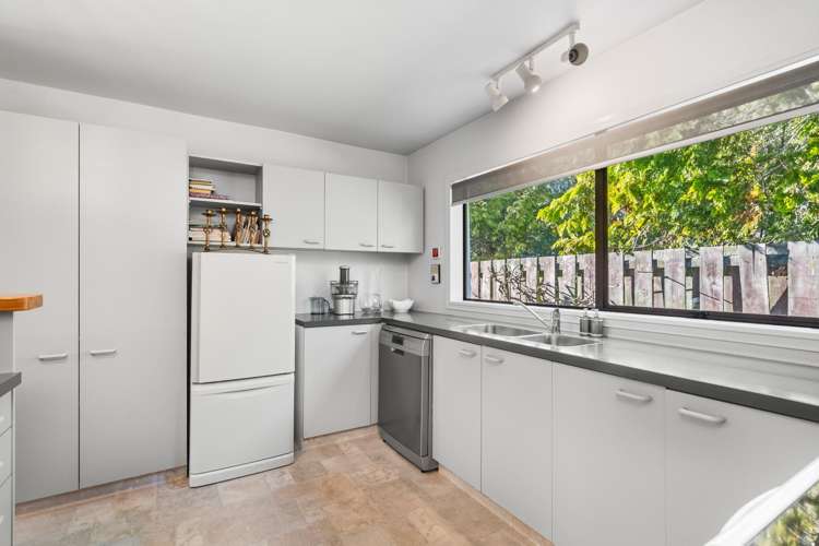 3/3 Sumnervale Drive Sumner_10
