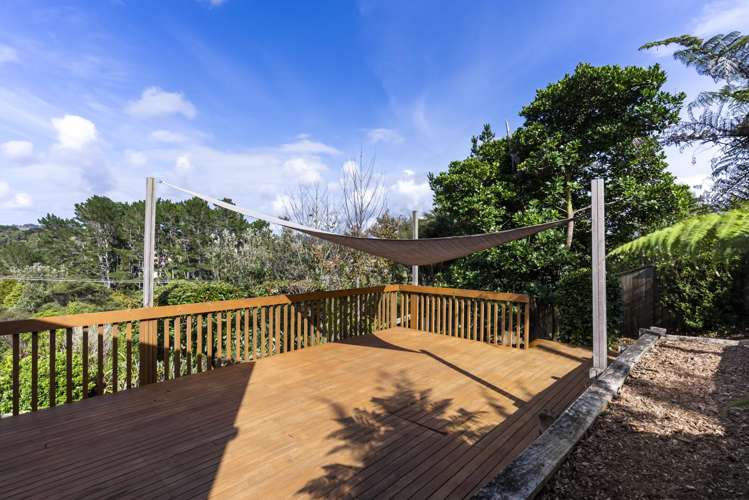 105 Waitakere Road Waitakere_20