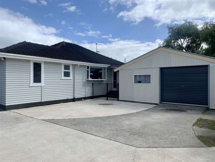 6 Tomin Road Glenview_19