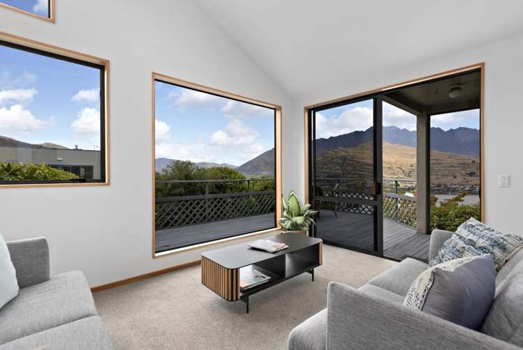 9 Highview Terrace Queenstown_16