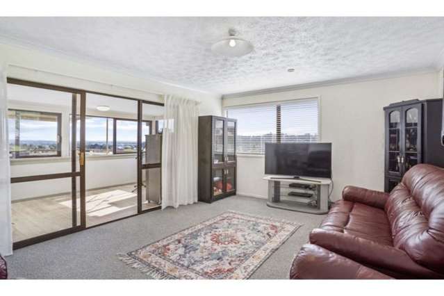 70 Pemberton Avenue Bayview_2