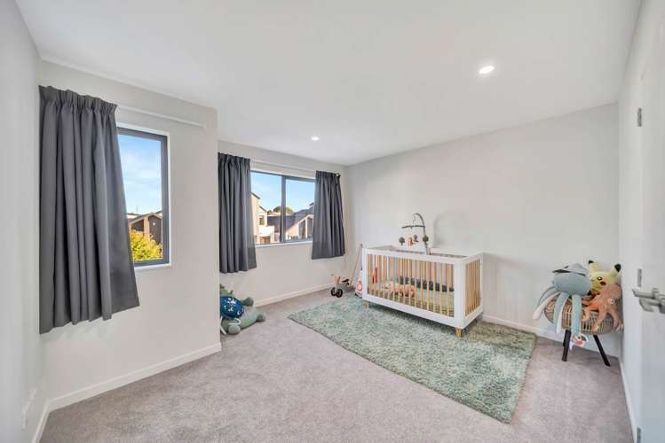 9 John Burn Road Takanini_18