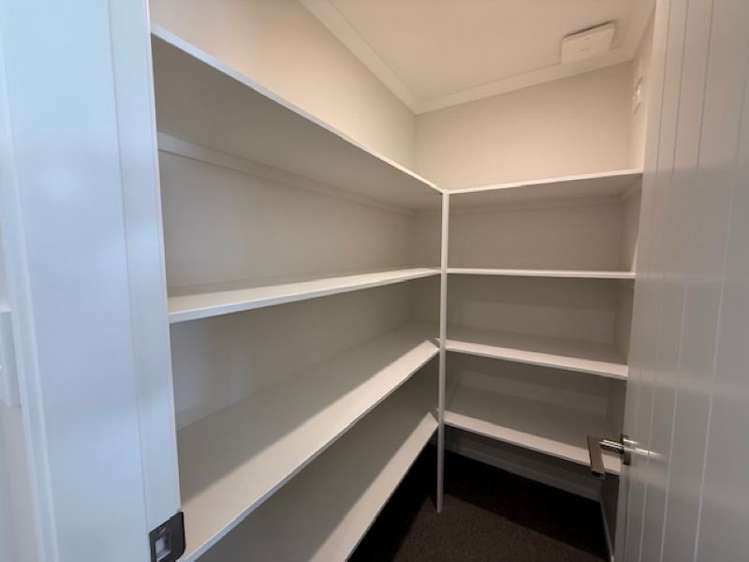 22 Norfolk Crescent Feilding_6