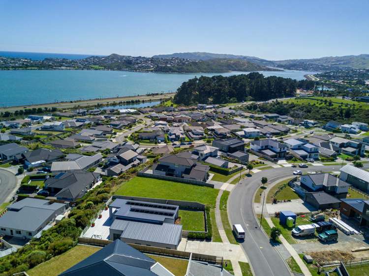 36 Waitaria Terrace Aotea_8