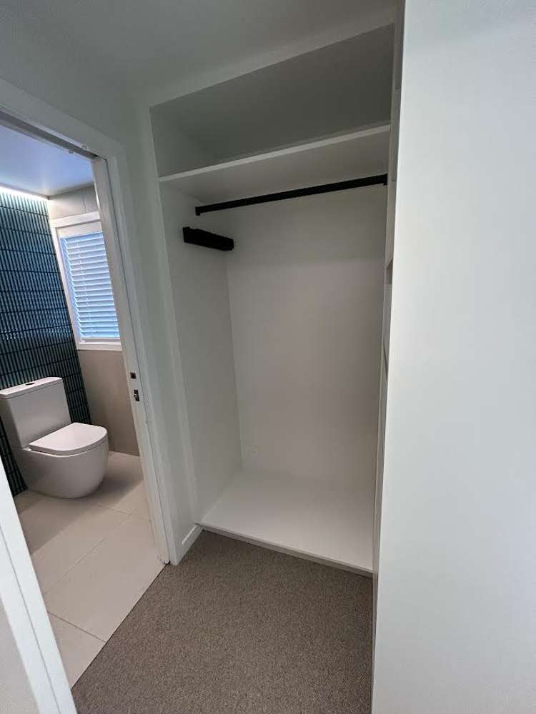 8 Meanda Gardens Sunnyhills_35