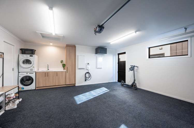 51 Summersfield Boulevard Richmond_23
