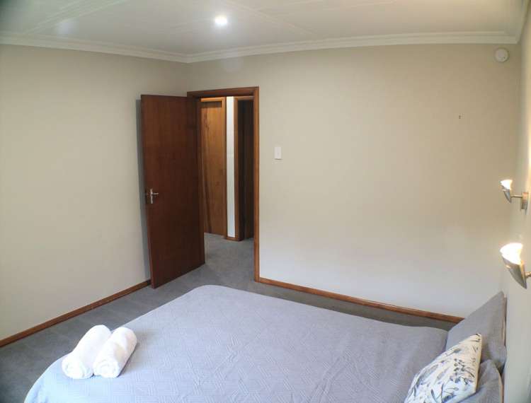 211 Forfar Street Maryhill_10