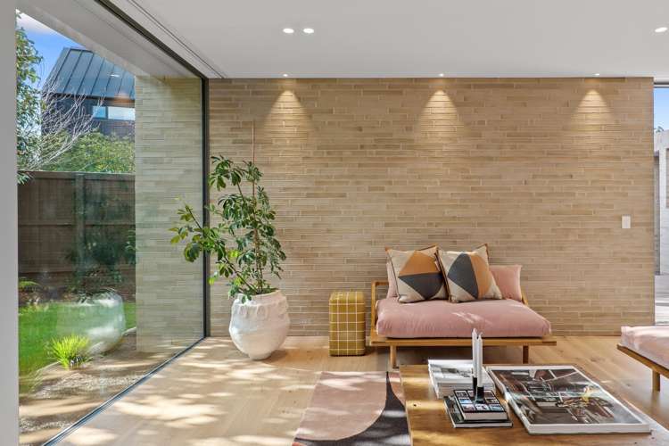 1/88B Hinau Street Fendalton_13