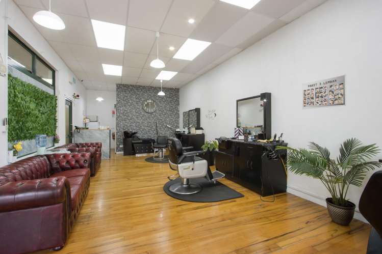 6 Main Road Katikati_6