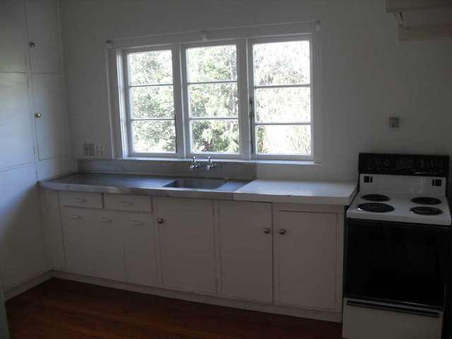 12 Masters Avenue 1076_2