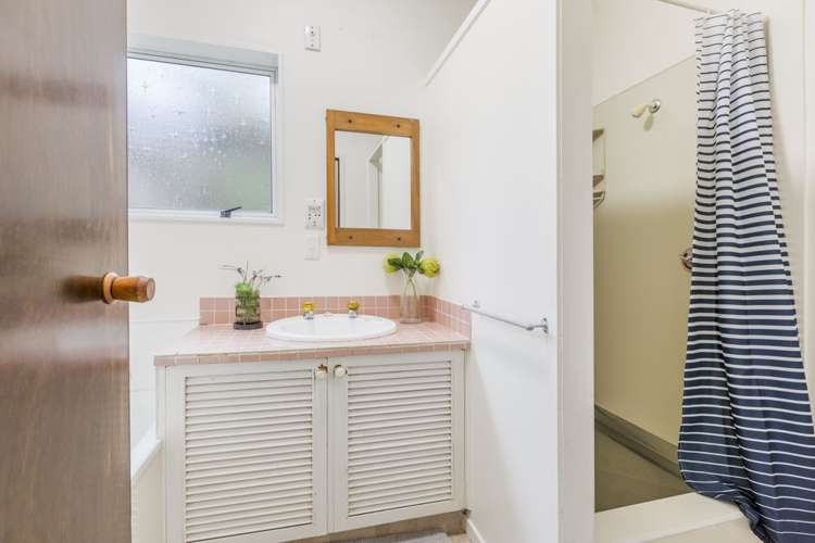 72 Park Hill Road Birkenhead_18