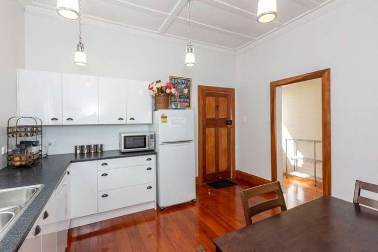 57 Milton Road 10780_5