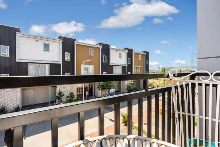 28 Ceramic Lane New Lynn_11