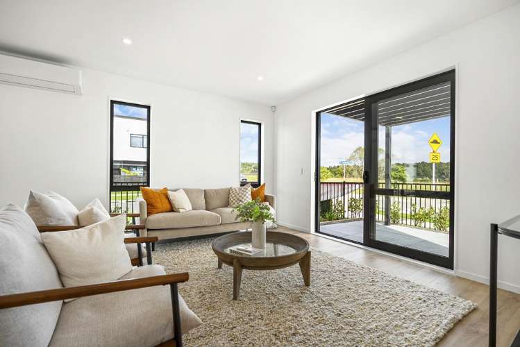 19 Karamu Street Flat Bush_12