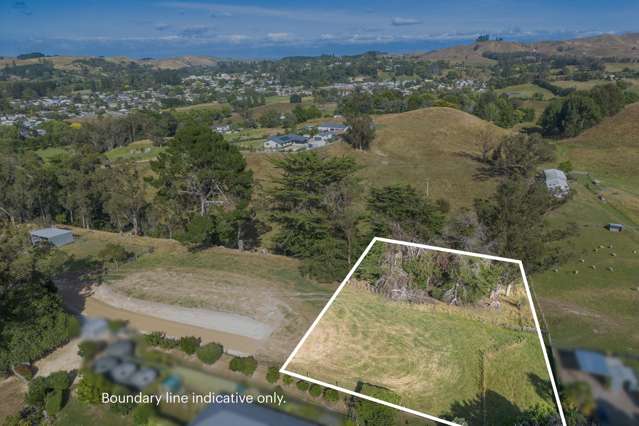 Land, Views and Priced to Sell