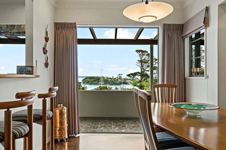 8 Lilac Grove Hillsborough_16