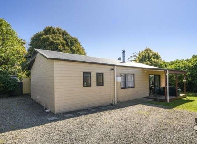 Cosy 3 bedroom, 2 bathroom home