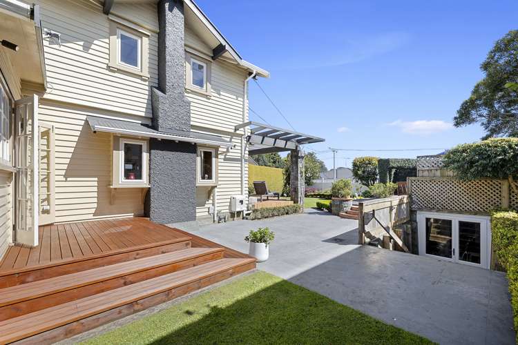 9 Hempton Street New Plymouth Central_17