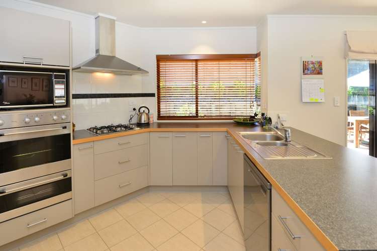 40 Kath Hopper Drive Orewa_5