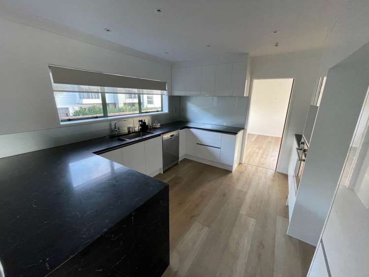 201 Hill Road Manurewa_1