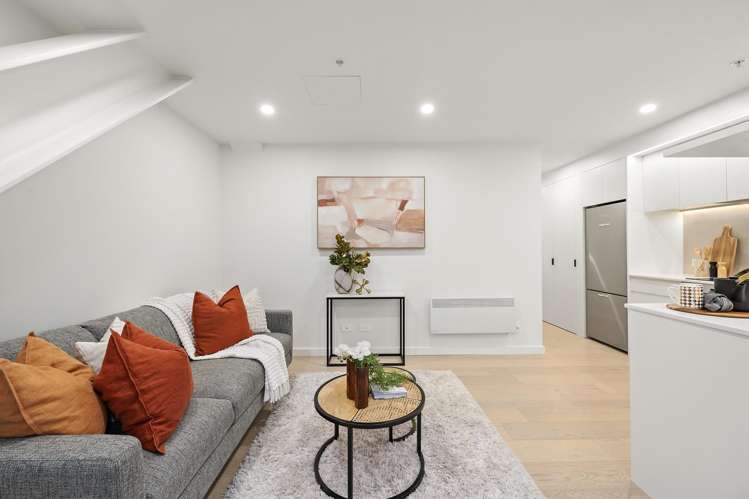 107/10 Alpha Street_5