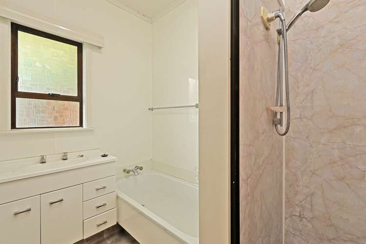 43 Meeanee Road Taradale_8