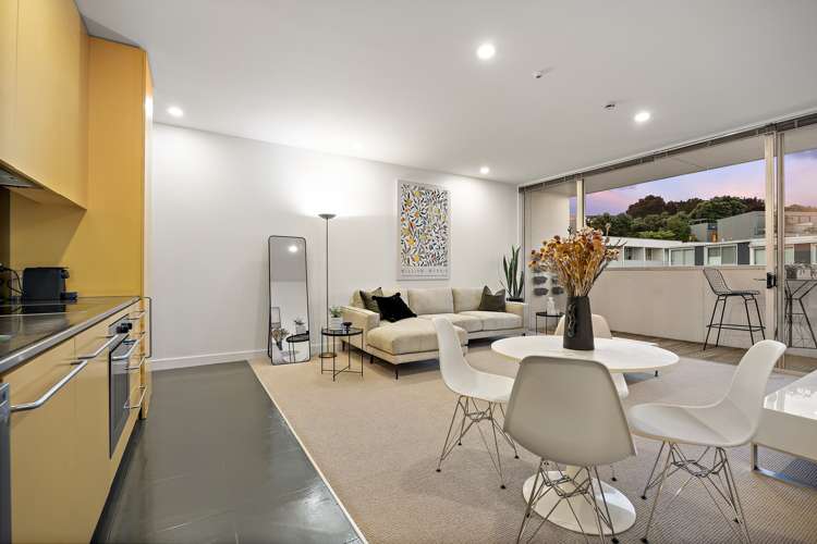 3b/10 Fisher-Point Drive Auckland Central_6