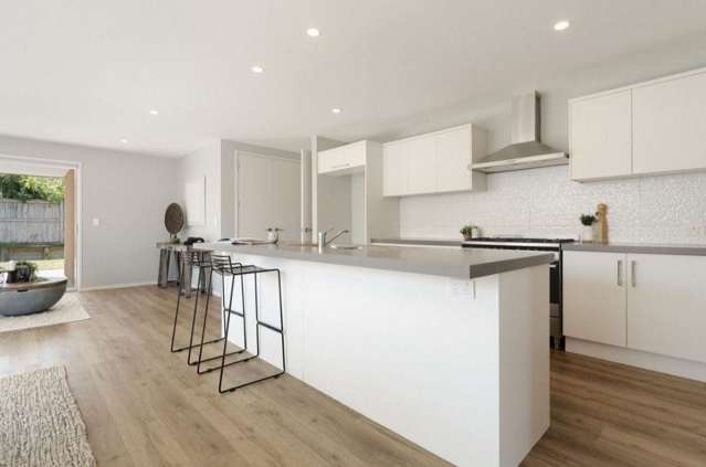 17 Puhirake Crescent Pyes Pa_3