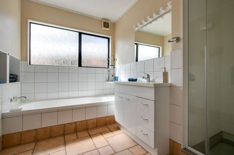 357 Church Road Greenmeadows_13