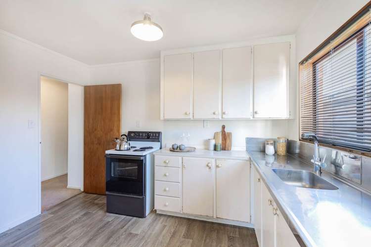 2/121 Blockhouse Bay Road Avondale_5