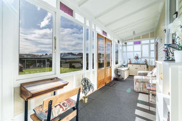 29 Oxford Street Gore Surrounds_16