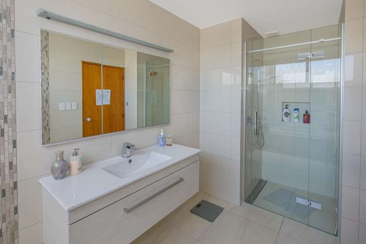 32 Kaikoura Street Maupuia_16