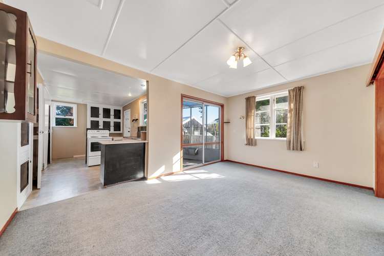 3 Robbins Crescent Hawera_5