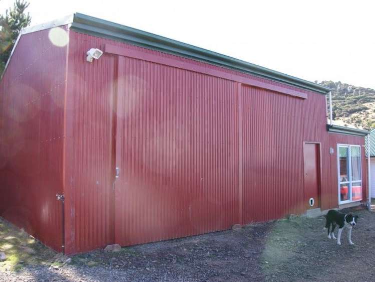 5080 Summit Road Le Bons Bay_6