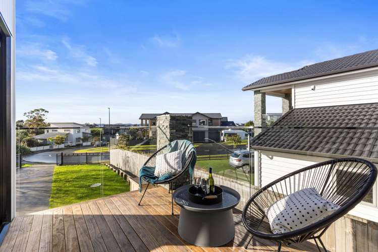 13 Atalanta Way Beachlands_15