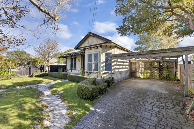 1/121 Geraldine Street_1