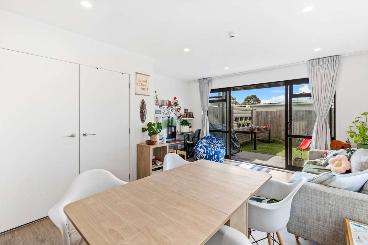3/60 Hepburn Road_2