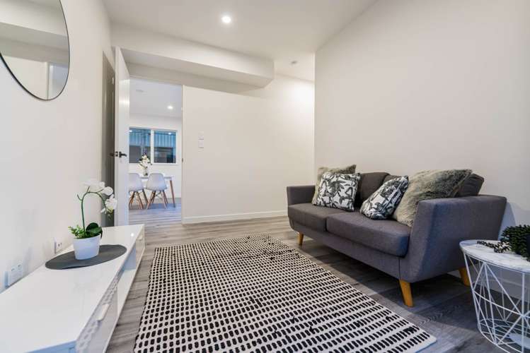 26 Christella Street Flat Bush_9